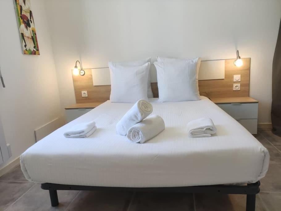 L'Atelier De La Cite - Parking Gratuit Securise Apartment การ์กาซอน ภายนอก รูปภาพ